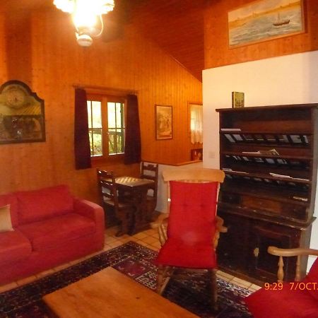 Charming Chalet With Panoramic View And Private Parking In Gruyere Gruyeres Exterior foto